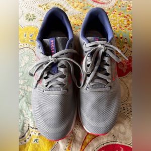 New Balance Women’s 715v4 Cross Trainer. Size 8.5